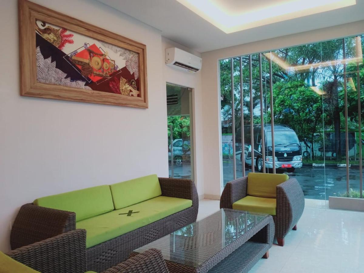 Oyo 90102 Edotel Hotel By Dbest Hospitality Bandung Kültér fotó
