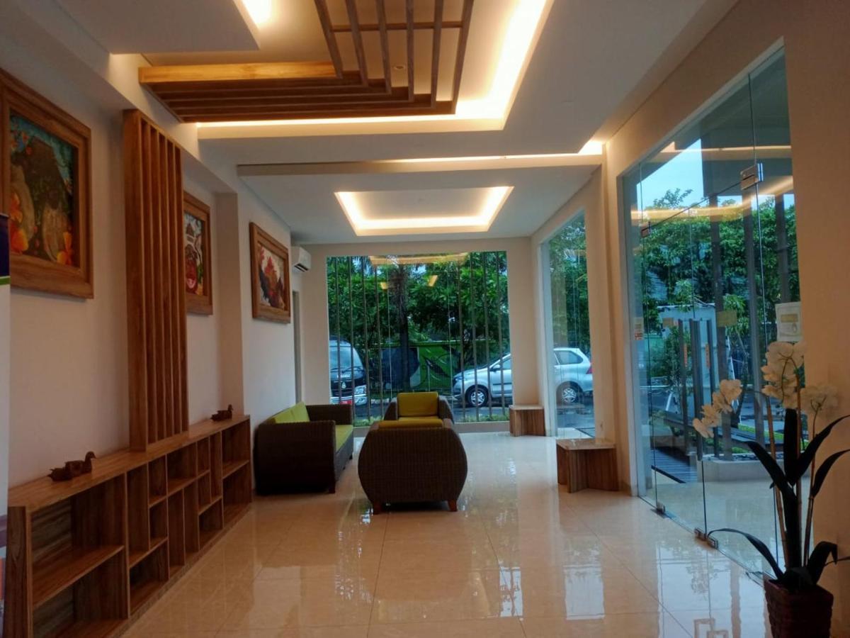 Oyo 90102 Edotel Hotel By Dbest Hospitality Bandung Kültér fotó